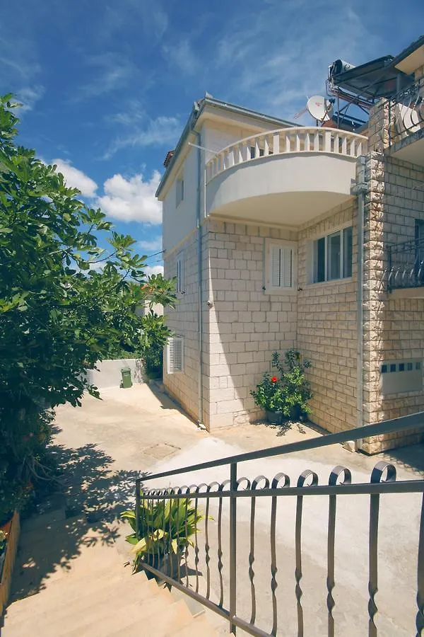Villa Dante Trogir