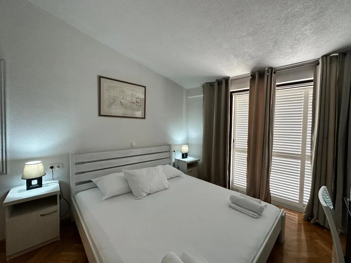 *** Guest house Villa Dante Trogir Croatia