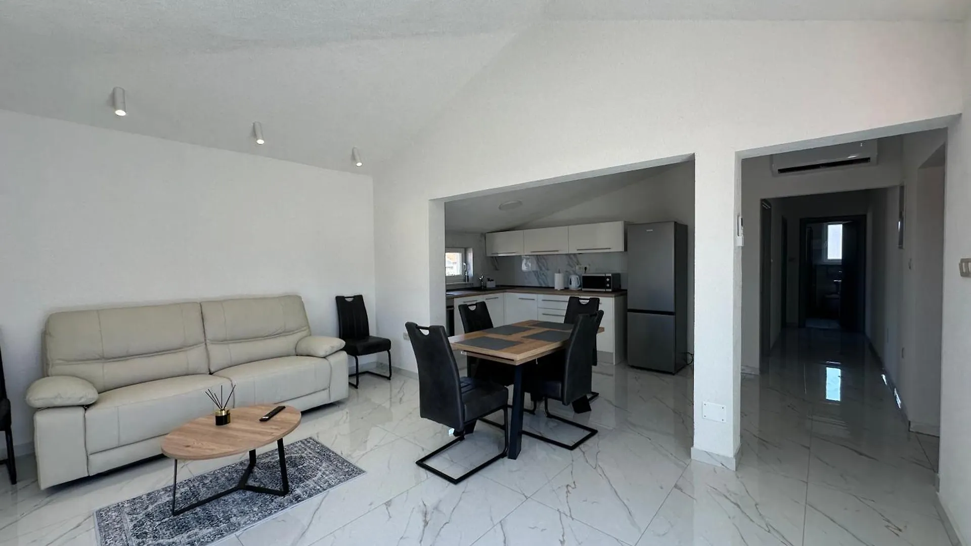 Guest house Villa Dante Trogir