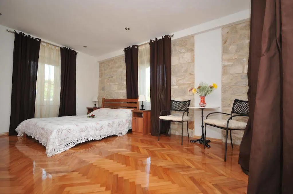 Villa Dante Trogir